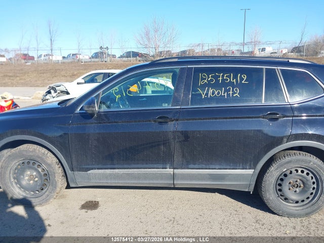 Продажа на аукционе авто 2020 Volkswagen Tiguan, vin: 3VV2B7AXXLM100472, номер лота: 12575412