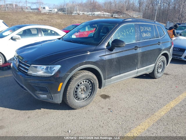 Продажа на аукционе авто 2020 Volkswagen Tiguan, vin: 3VV2B7AXXLM100472, номер лота: 12575412