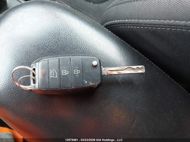 12575461 :رقم المزاد ، KNDJP3A52J7512055 vin ، 2018 Kia Soul مزاد بيع