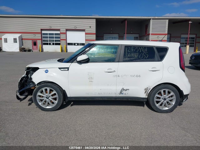 12575461 :رقم المزاد ، KNDJP3A52J7512055 vin ، 2018 Kia Soul مزاد بيع