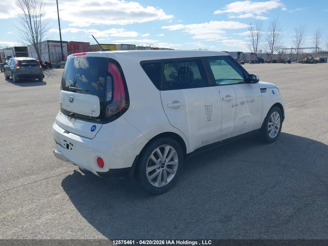 12575461 :رقم المزاد ، KNDJP3A52J7512055 vin ، 2018 Kia Soul مزاد بيع