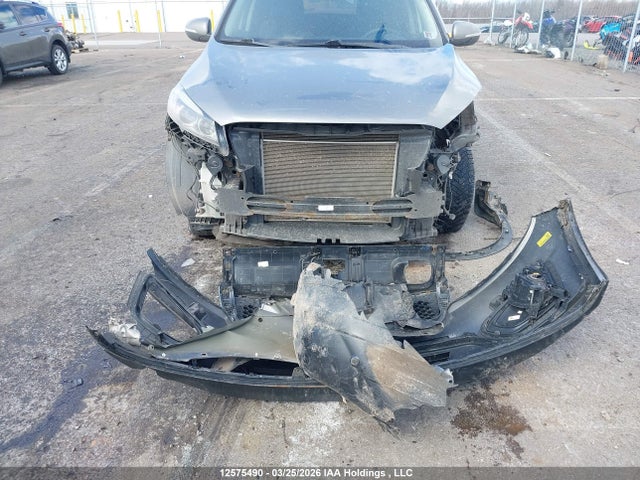 5XYPG4A39JG427845 KIA Sorento 2.4l Lx