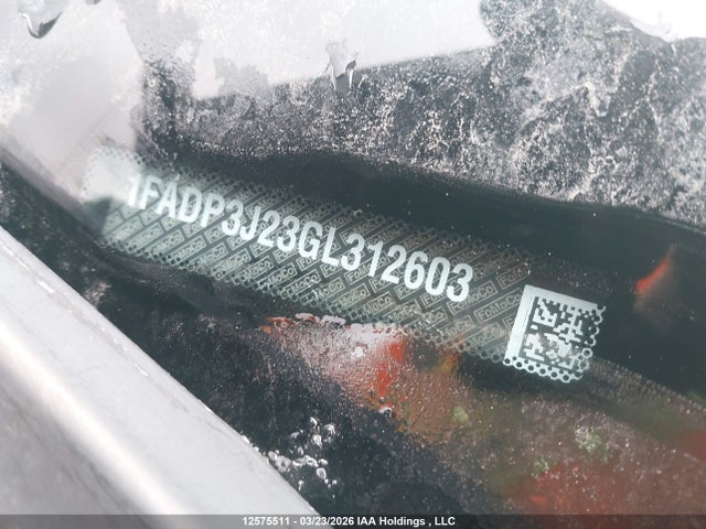 1FADP3J23GL312603 Ford Focus Titanium