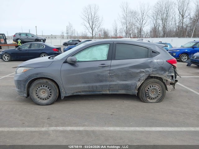 3CZRU6H52JM108028 Honda HR-V EX
