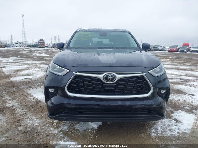5TDGZRBH1MS554906 Toyota Highlander Xle