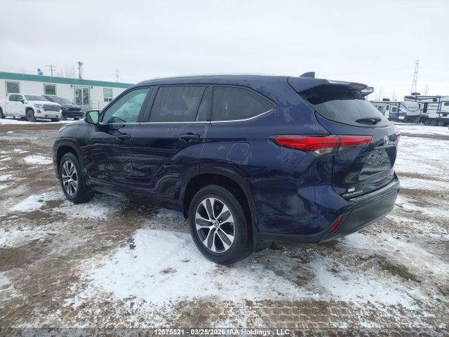 5TDGZRBH1MS554906 Toyota Highlander Xle