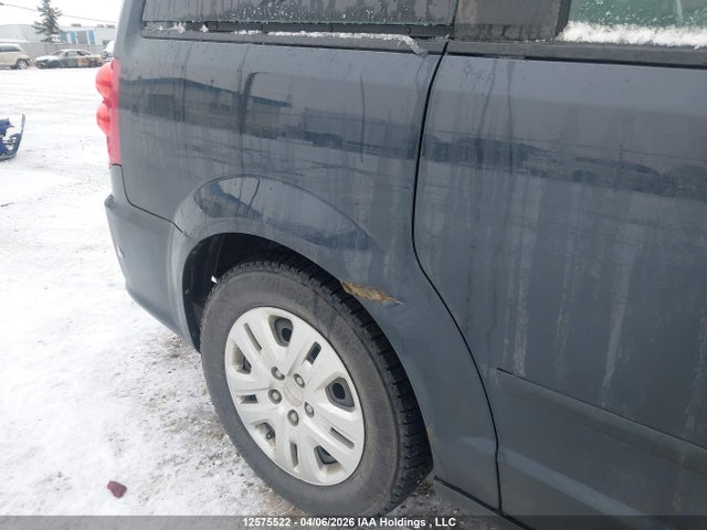 2C4RDGBG3ER368801 Dodge Grand Caravan Se