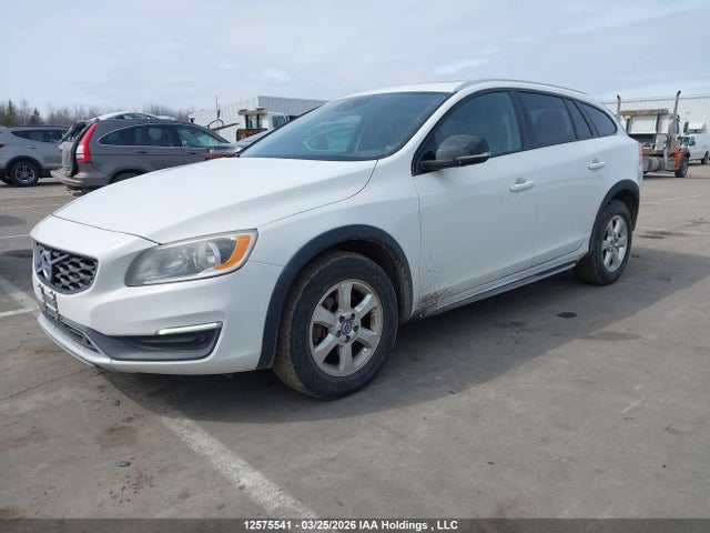 YV4612HL8F1001026 Volvo V60 Cross Country Premier+