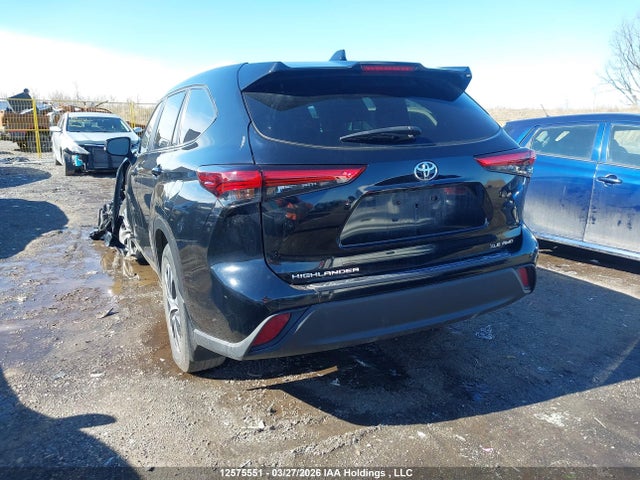 12575551 :رقم المزاد ، 5TDKDRBH2PS526481 vin ، 2023 Toyota Highlander Xle مزاد بيع