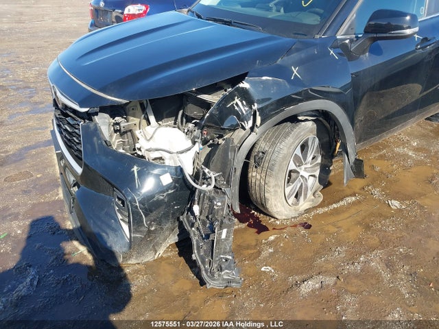 12575551 :رقم المزاد ، 5TDKDRBH2PS526481 vin ، 2023 Toyota Highlander Xle مزاد بيع