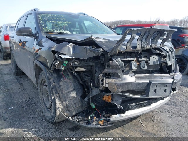 1C4PJMDS5EW262678 Jeep Cherokee Limited