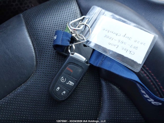 12575561 :رقم المزاد ، 1C4PJMBX1LD649784 vin ، 2020 Jeep Cherokee Trailhawk مزاد بيع