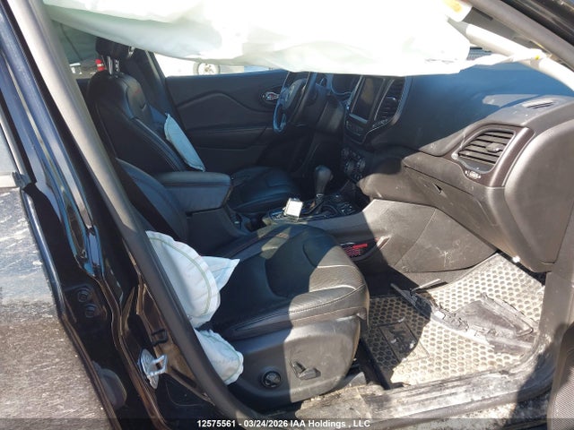 12575561 :رقم المزاد ، 1C4PJMBX1LD649784 vin ، 2020 Jeep Cherokee Trailhawk مزاد بيع