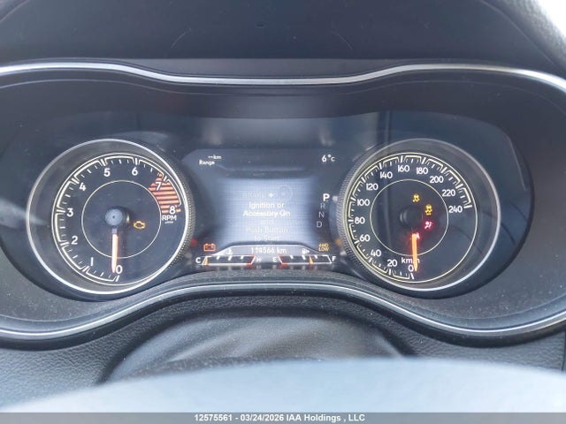 12575561 :رقم المزاد ، 1C4PJMBX1LD649784 vin ، 2020 Jeep Cherokee Trailhawk مزاد بيع