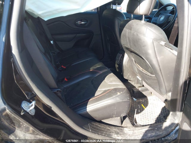 12575561 :رقم المزاد ، 1C4PJMBX1LD649784 vin ، 2020 Jeep Cherokee Trailhawk مزاد بيع