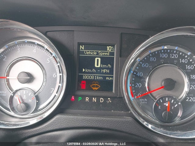 2016 Chrysler Town & Country მანქანა იყიდება აუქციონზე, vin: 2C4RC1CG9GR279638, აუქციონის ნომერი: 12575564