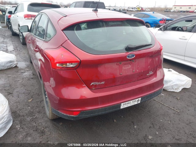 2015 Ford Focus Se მანქანა იყიდება აუქციონზე, vin: 1FADP3K27FL331569, აუქციონის ნომერი: 12575566