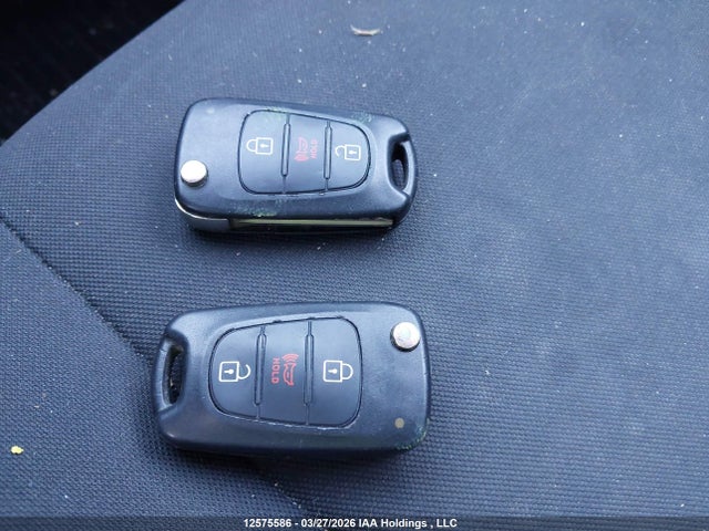 12575586 :رقم المزاد ، KNDJT2A63D7605377 vin ، 2013 Kia Soul 2.0l 2u/2.0l 4u/2.0l 4u Burner/2.0l 4u Luxury/2.0l 4u Retro مزاد بيع