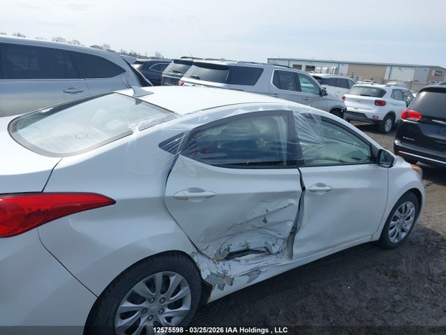 Продажа на аукционе авто 2013 Hyundai Elantra Gls/limited, vin: 5NPDH4AE8DH454937, номер лота: 12575598