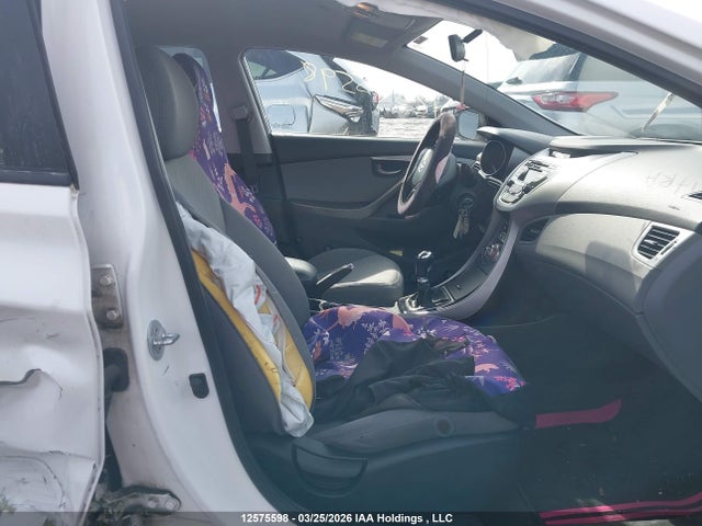 Продажа на аукционе авто 2013 Hyundai Elantra Gls/limited, vin: 5NPDH4AE8DH454937, номер лота: 12575598