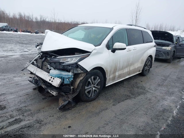 5TDGSKFC7NS041719 Toyota Sienna