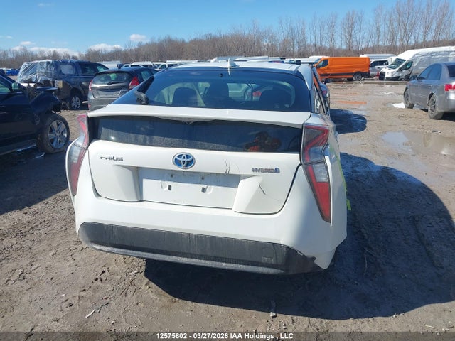 2018 Toyota Prius მანქანა იყიდება აუქციონზე, vin: JTDKBRFU7J3066014, აუქციონის ნომერი: 12575602