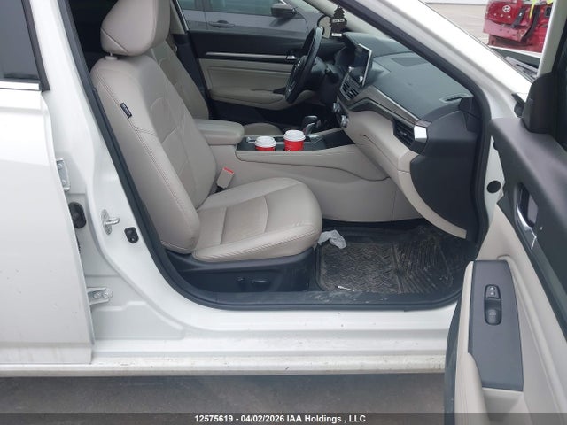 Продажа на аукционе авто 2019 Nissan Altima, vin: 1N4BL4FW0KN311622, номер лота: 12575619