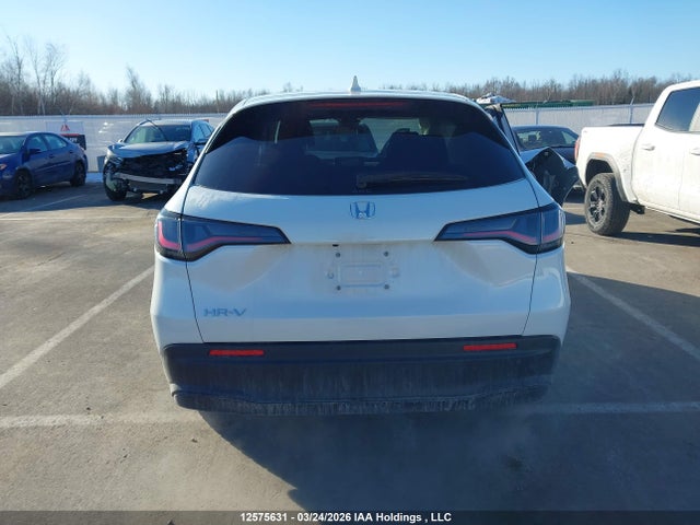 3CZRZ2H36SM109922 Honda HR-V LX