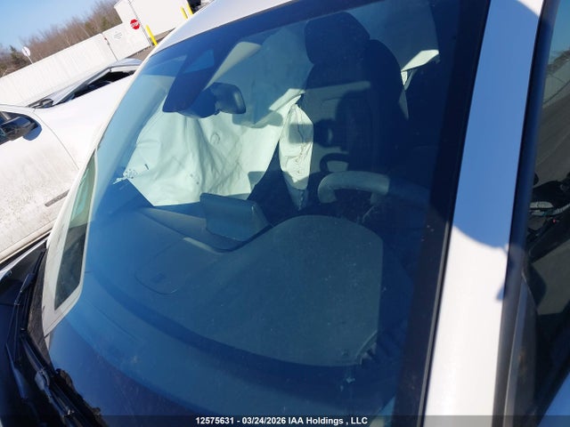 3CZRZ2H36SM109922 Honda HR-V LX