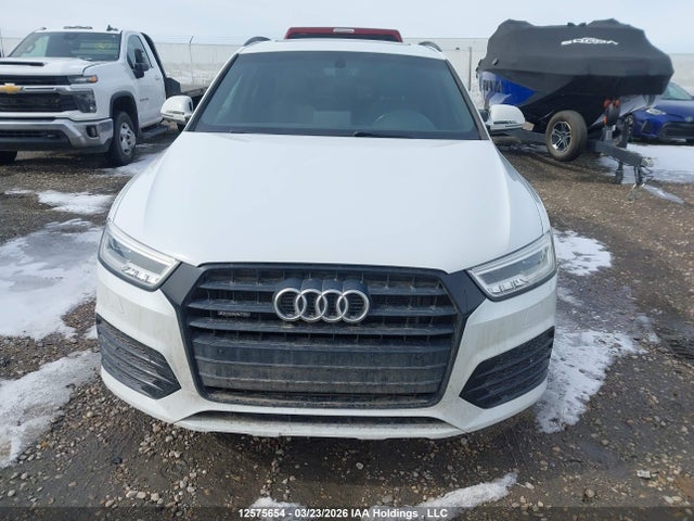 WA1GCCFS4HR008801 Audi Q3 Prestige