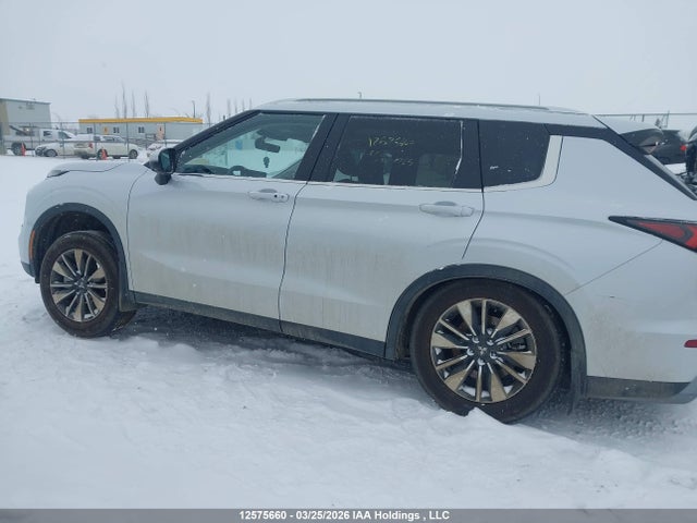 JA4J4VA8XSZ614489 Mitsubishi Outlander