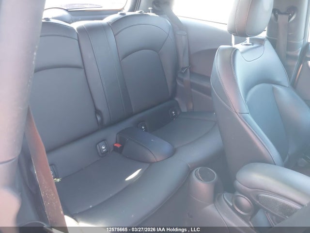Mini 3 Door Cooper 2017 WMWXP5C55H2D16136 Image 8