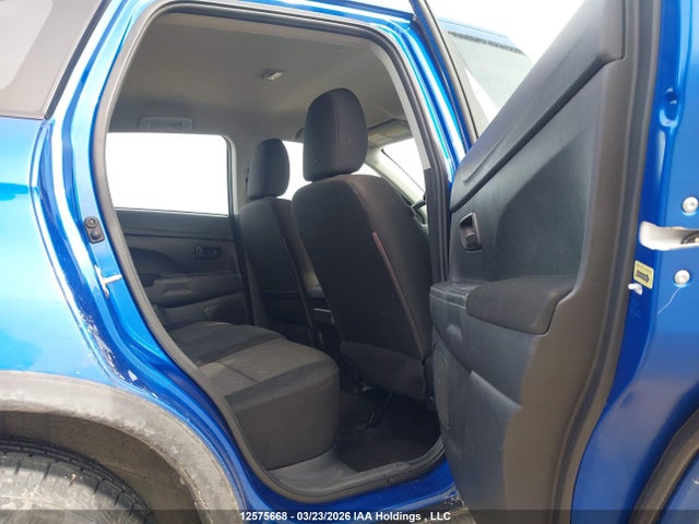 JA4AJUAU3MU606329 Mitsubishi RVR ES