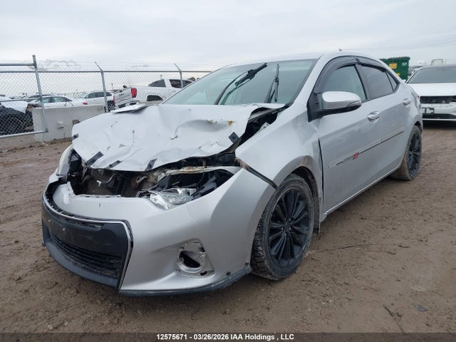 2015 Toyota Corolla S მანქანა იყიდება აუქციონზე, vin: 2T1BURHE2FC230333, აუქციონის ნომერი: 12575671