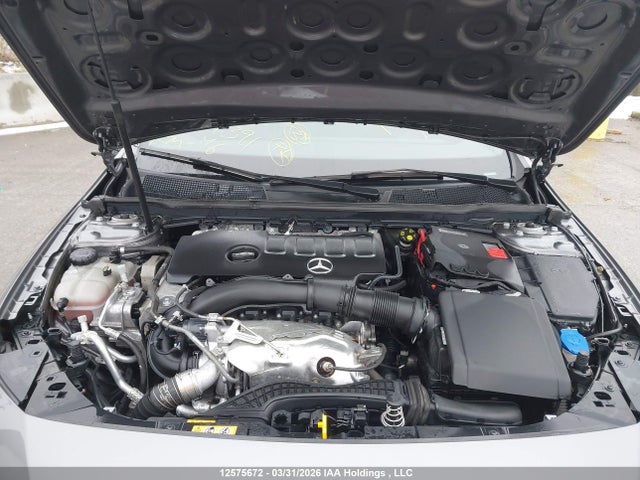 W1K3G4FB7NJ329391 Mercedes-Benz A 220 4matic