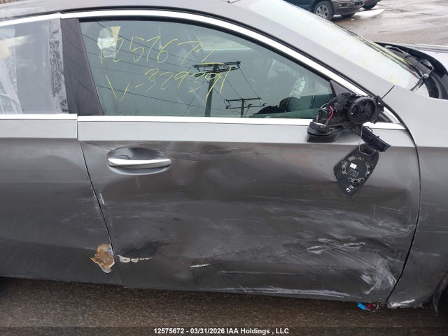 W1K3G4FB7NJ329391 Mercedes-Benz A 220 4matic