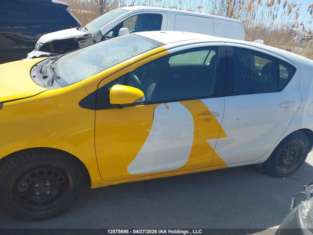 JTDKDTB32K1628418 Toyota Prius C Upgrade