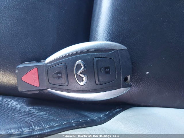 SJKCH5CP2HA038991 Infiniti QX30