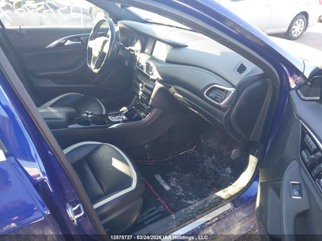 SJKCH5CP2HA038991 Infiniti QX30