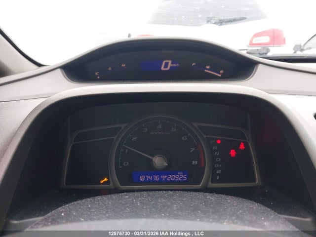 2011 Honda Civic Dx-g მანქანა იყიდება აუქციონზე, vin: 2HGFA1F45BH102143, აუქციონის ნომერი: 12575730