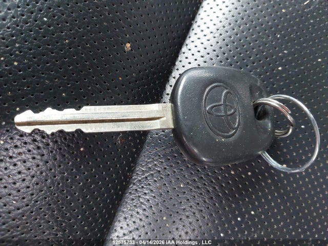 5TDXZ3DC6LS061171 Toyota Sienna Se 8-passenger