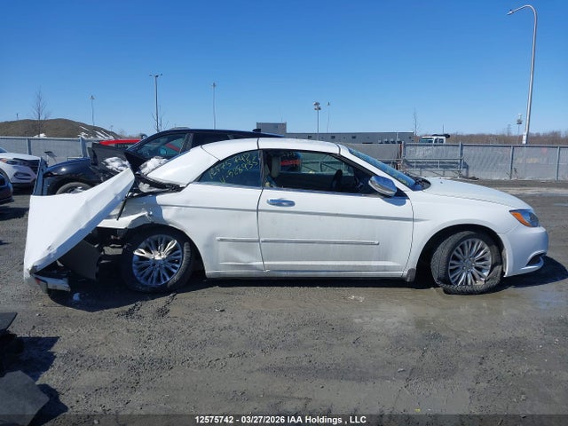 2011 Chrysler 200 მანქანა იყიდება აუქციონზე, vin: 1C3BC7EG7BN528935, აუქციონის ნომერი: 12575742