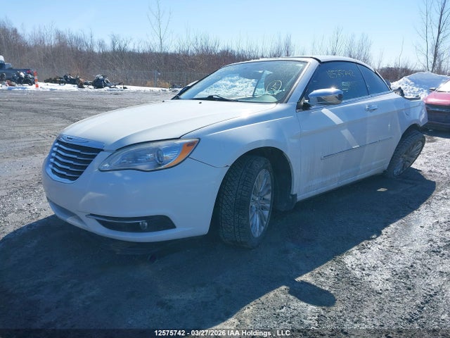 2011 Chrysler 200 მანქანა იყიდება აუქციონზე, vin: 1C3BC7EG7BN528935, აუქციონის ნომერი: 12575742