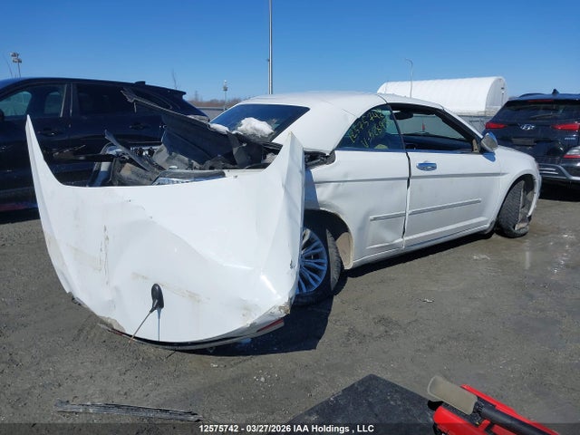 2011 Chrysler 200 მანქანა იყიდება აუქციონზე, vin: 1C3BC7EG7BN528935, აუქციონის ნომერი: 12575742
