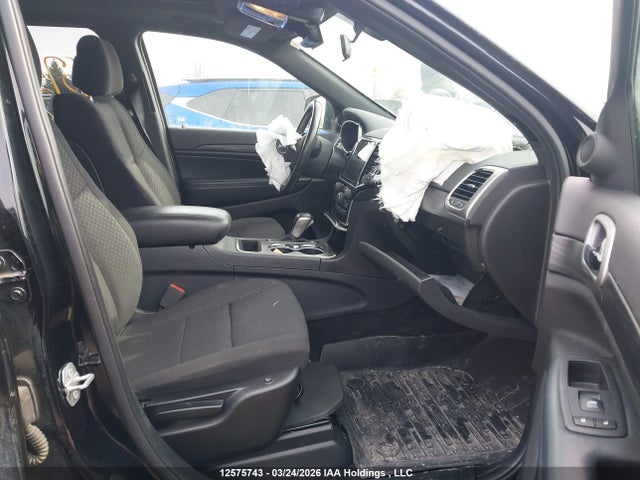 1C4RJFAG9KC825443 Jeep Grand Cherokee Laredo