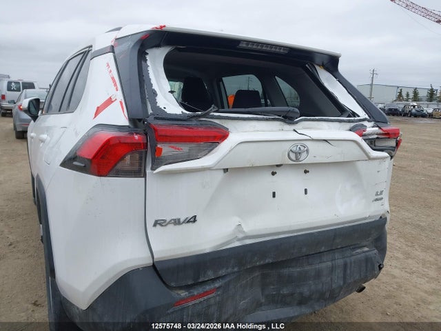 Продажа на аукционе авто 2020 Toyota Rav4 Le, vin: 2T3B1RFV6LC126409, номер лота: 12575748