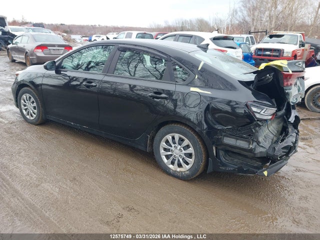 3KPF24AD5NE453218 KIA FORTE LX