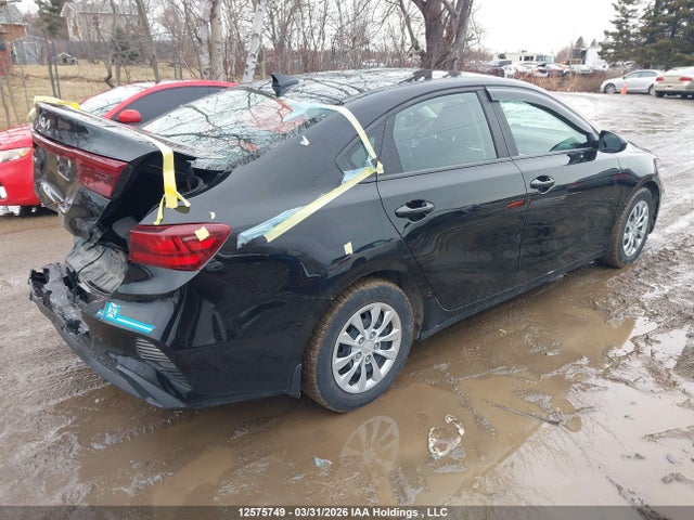 3KPF24AD5NE453218 KIA FORTE LX