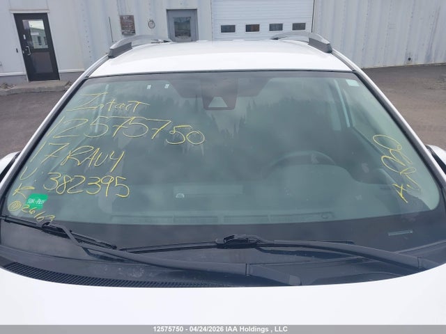 2T3ZFREV8HW382395 Toyota RAV4