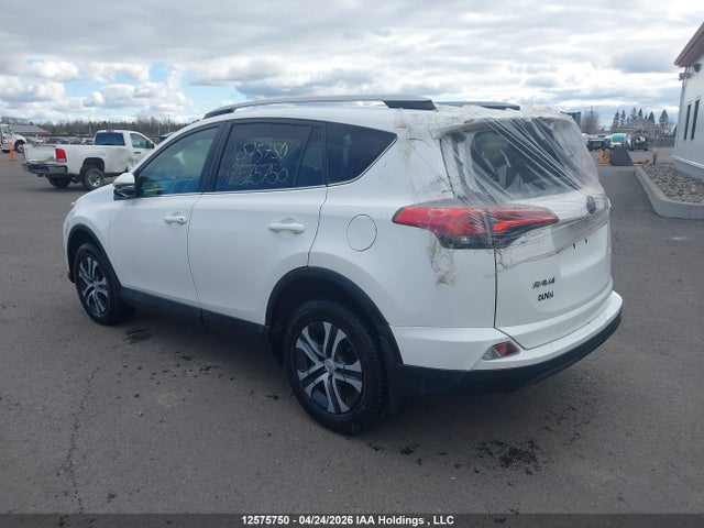 2T3ZFREV8HW382395 Toyota RAV4